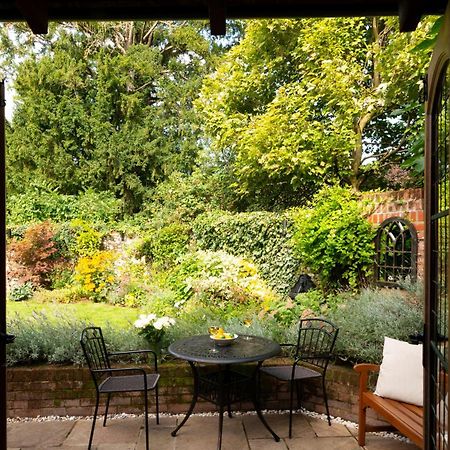 Miller Cottage A Luxury 1550'S Cottage In The Historic Centre Of Saffron Walden Exteriér fotografie
