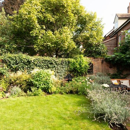 Miller Cottage A Luxury 1550'S Cottage In The Historic Centre Of Saffron Walden Exteriér fotografie