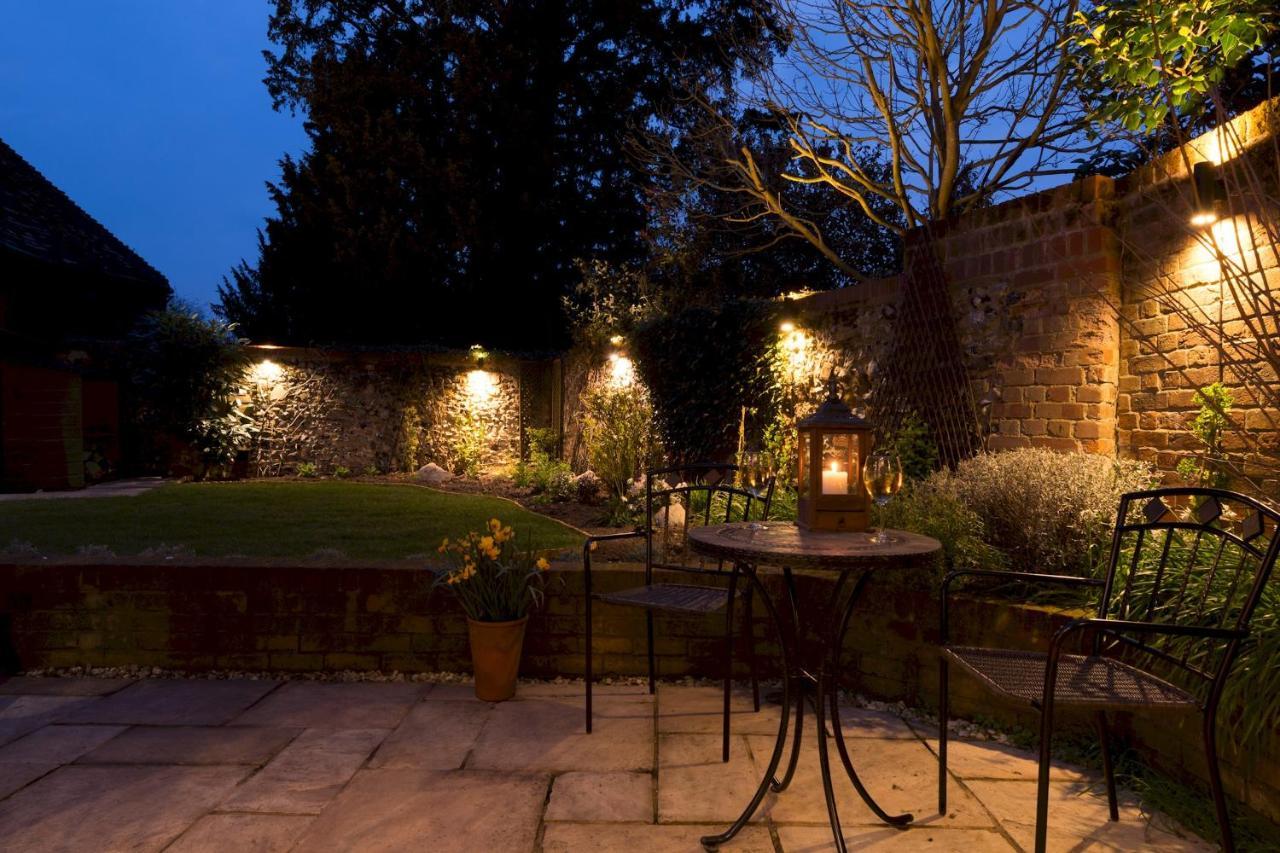 Miller Cottage A Luxury 1550'S Cottage In The Historic Centre Of Saffron Walden Exteriér fotografie