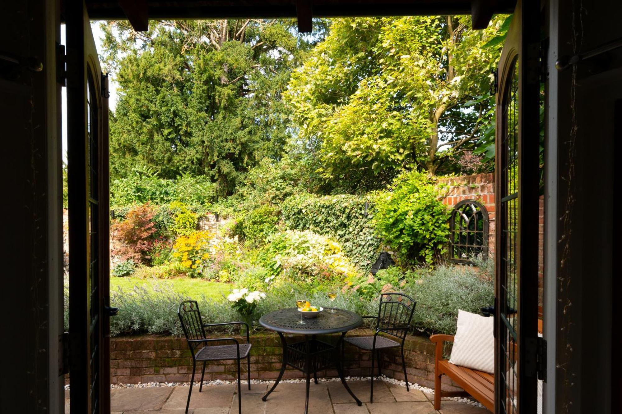 Miller Cottage A Luxury 1550'S Cottage In The Historic Centre Of Saffron Walden Exteriér fotografie